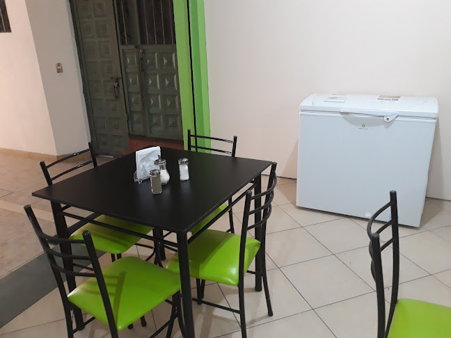 Calle Vargas Machuca 10-30, Cuenca 010101