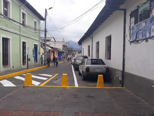 Opinii despre Rock Cafe în Sangolquí - Gastronomía y hostelería