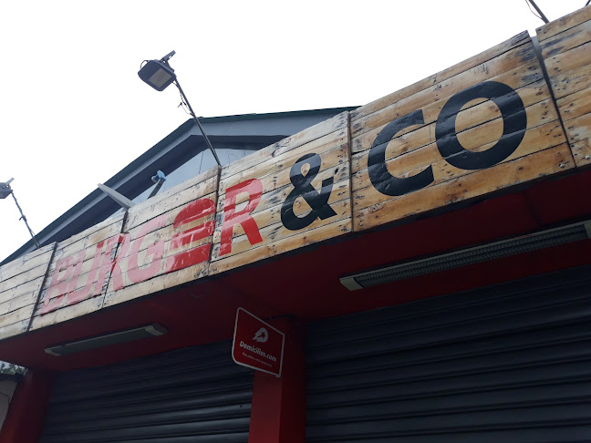 BURGER & CO