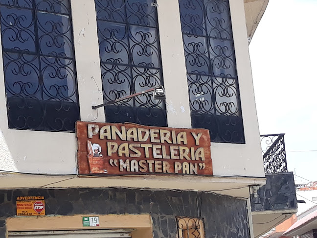 4X5M+F3V, C. Mariscal Lamar, Cuenca