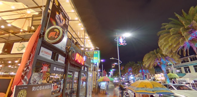 88MR+MRX frente al Parque, Av. Daniel León Borja, Infantil