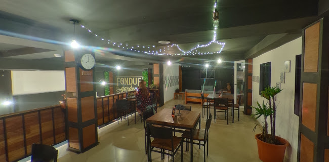 Comentarii opinii despre Fondue Garden