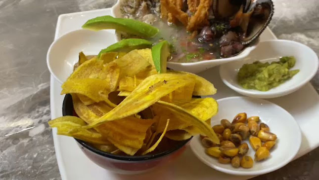 Direcion av Manabí y Vicente Rocafuerte Av Manabí y Vicente Rocafuerte Av Manabí y Vicente Rocafuerte Av Manabí, y, Velasco Ibarra 112233