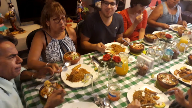 Opinii despre Las Cazuelas De Nahón în Guayaquil - Gastronomía y hostelería