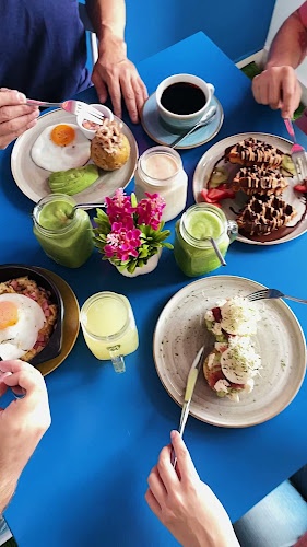 Honey Healthy Food & Deli