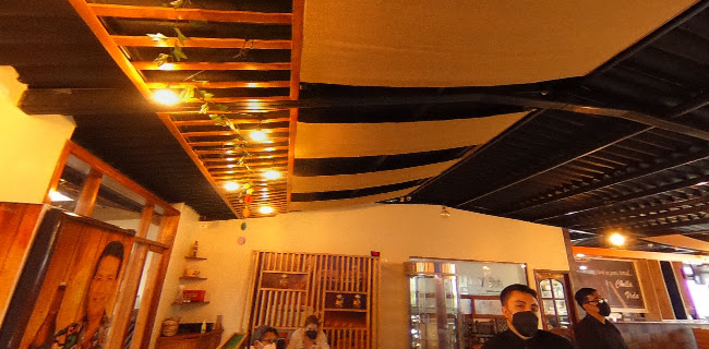 Av Río Zamora OE 11-269, Quito 170804