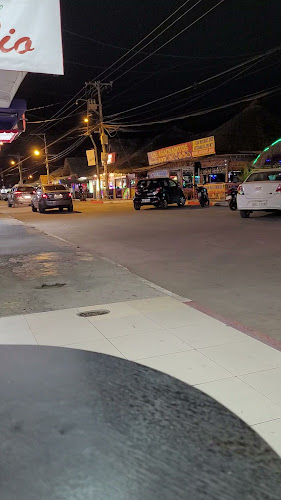 Opinii despre Pizzeria Da Giulio în Atacames - Gastronomía y hostelería