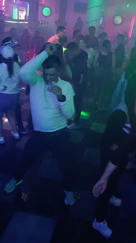 Opinii despre Zona cero disco bar în Latacunga - Gastronomía y hostelería