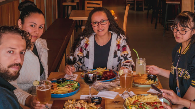 PlazaRestaurante - Gualaceo