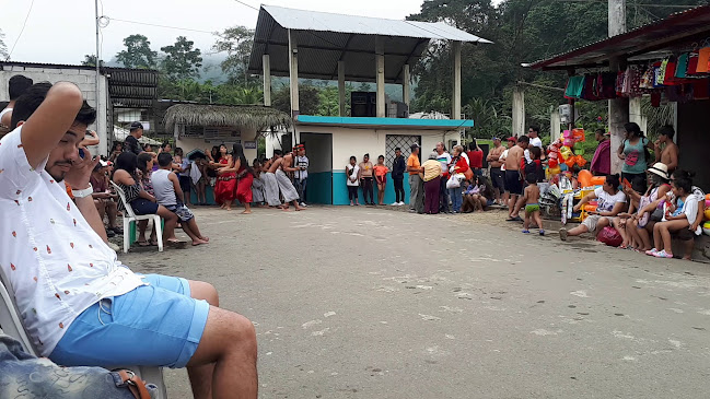 Opinii despre La Clinica - "Bar Karaoke" în San José de Chimbo - Gastronomía y hostelería