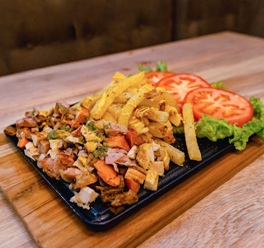 Opinii despre “DON CESARIN” Pinchos y Parrilladas în Cañar - Gastronomía y hostelería