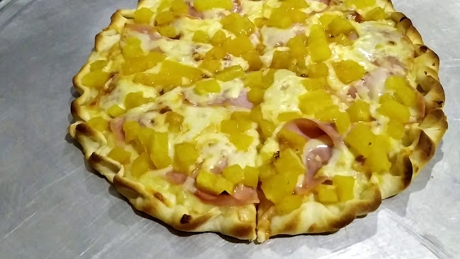 Opinii despre HUT CHEESE PIZZA în Puyo - Gastronomía y hostelería