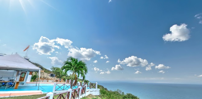 El Viejo y El Mar Hostal y Restaurante - Crucita