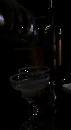 Comentarii opinii despre LA HUECA POOL & PUB