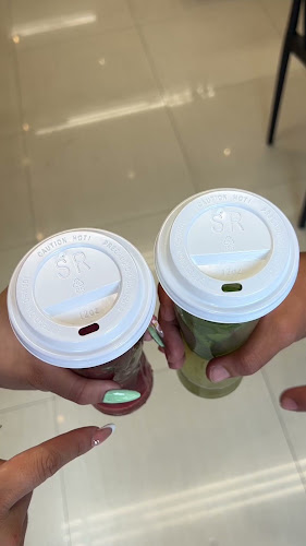 urb. Banco de Fomento, Av. Los Anturios, y, 230109