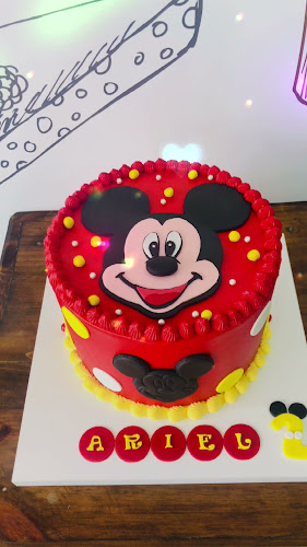 Amauta 114 S34F, DELICATEZZA PASTELERÍA, Y, Quito 170702