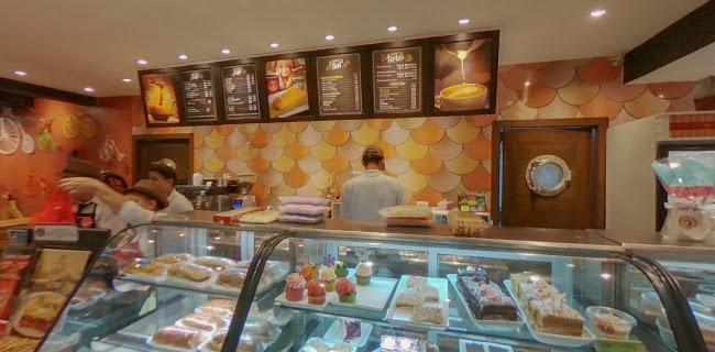Opinii despre Bombons Coffee Shop - Urdesa în Guayaquil - Gastronomía y hostelería