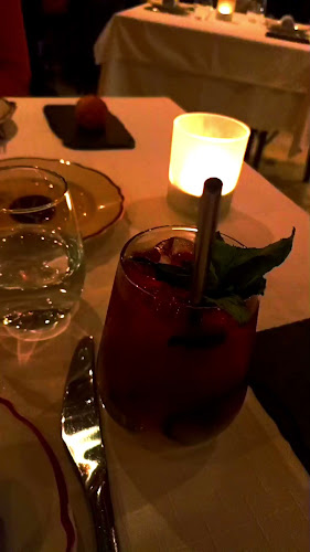 El MERCADO Restaurant - Cuenca