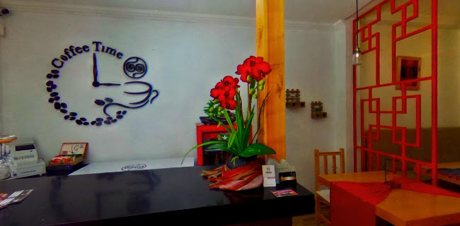 Opinii despre Carishina Lounge Cafetería în Azogues - Gastronomía y hostelería