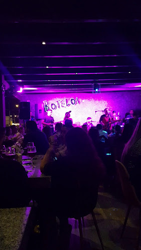 Opinii despre Botelos Lounge & Deli în Portoviejo - Gastronomía y hostelería