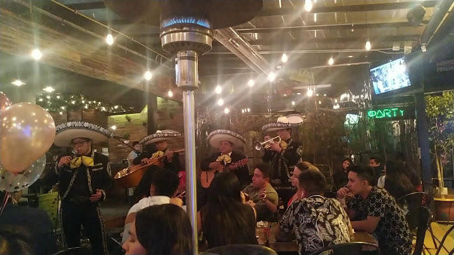 Opinii despre Urban Kitchen & Bar în Quito - Gastronomía y hostelería