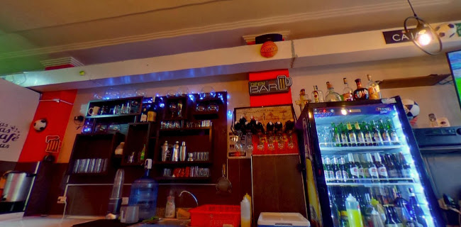 Tonic Lounge & K-Fe - Azogues