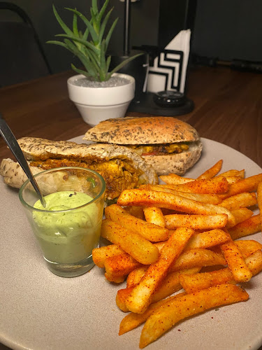 Comentarii opinii despre PUB 30