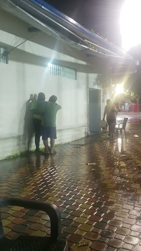 Opinii despre Mercado Municipal "Guasmo Sur" în Guayaquil - Gastronomía y hostelería