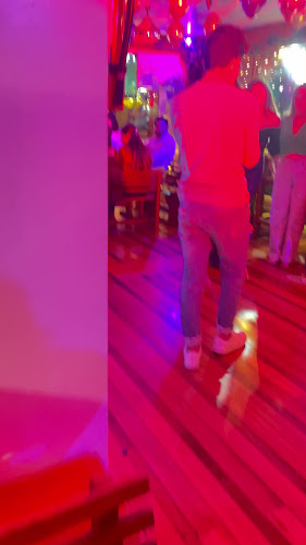 Comentarii opinii despre BONGO WINGS