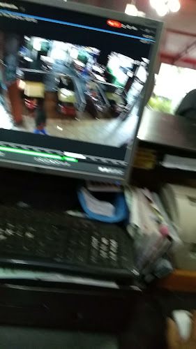 Opinii despre CAFE-BAR YASUNI în Quito - Gastronomía y hostelería