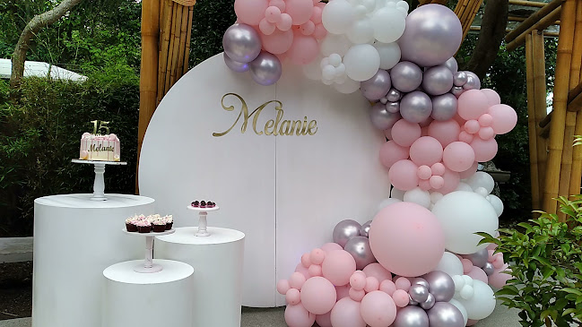 Opinii despre Delicatering Ecuador în Quito - Gastronomía y hostelería