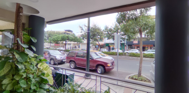 Bombons Coffee Shop - Urdesa - Gastronomía y hostelería