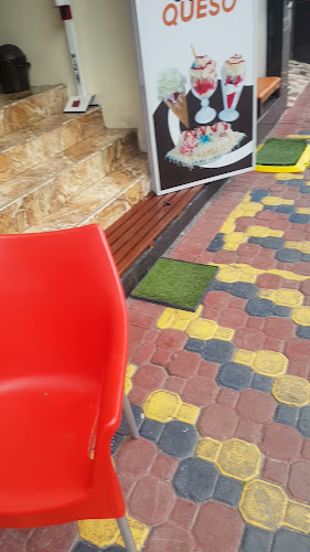 Opinii despre Bogati Baños Calle Maldonado în Baños de Agua Santa - Gastronomía y hostelería