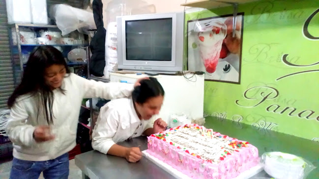 Opinii despre Panaderia "Cuendina" în Quito - Gastronomía y hostelería