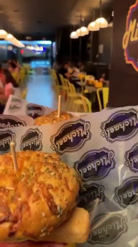 Opinii despre Michael's Ham Samanes în Guayaquil - Gastronomía y hostelería