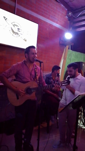 Hangar Lounge Bar - Gastronomía y hostelería