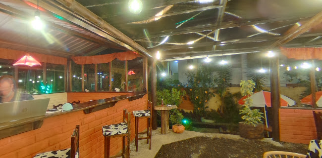 Opinii despre Swiss Bistro Baños în Baños de Agua Santa - Gastronomía y hostelería