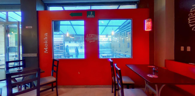 Tonic Lounge & K-Fe - Azogues