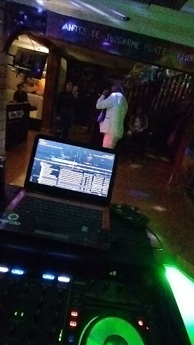 Opinii despre Escaleras al Cielo în Gualaceo - Gastronomía y hostelería