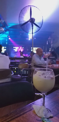 Opinii despre Skuisyto Cocteles în Machala - Gastronomía y hostelería