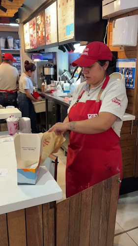 Opinii despre Juan Valdez Café - Plaza Shopping Ibarra în Ibarra - Gastronomía y hostelería