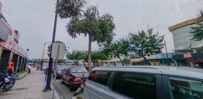 Victor Emilio Estrada 620, Guayaquil 090511