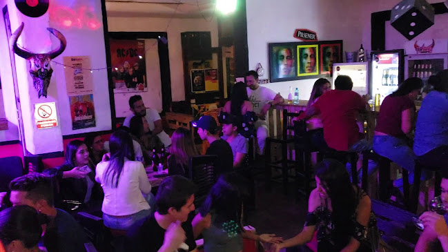 BARBAROS MUSIC ROCK CAFE BAR - Santo Domingo