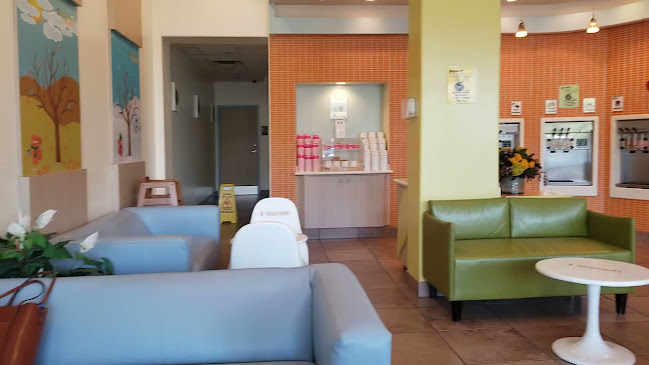Opinii despre 4 Seasons Frozen Yogurt în San Antonio - Gastronomía y hostelería
