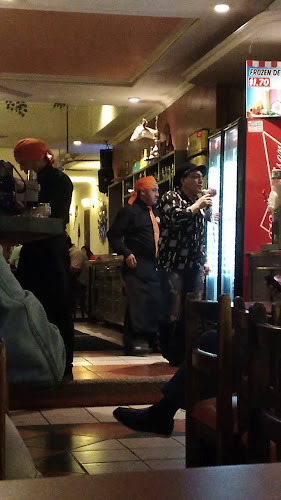 Quisquis 1608 y, Guayaquil 090514