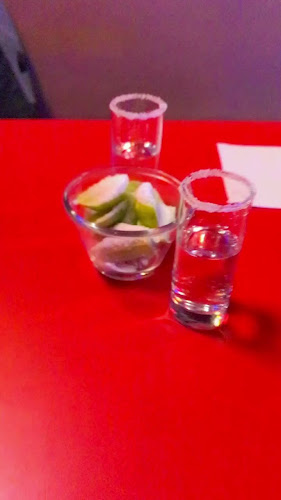 Bar karaoke "RED BAR" - Gastronomía y hostelería