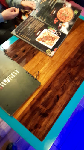 Opinii despre La Taberna Bar&Grill Otavalo în Otavalo - Gastronomía y hostelería