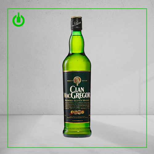 Av. Jumandi 536 y Padre Juan Masquio Frente a las piscinas del Colegio, Tena 150102