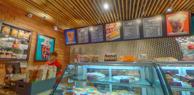 Bombons Coffee Shop - Samborondón Plaza