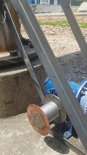 Unnamed Road, Guayaquil 090514